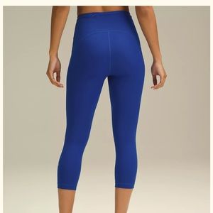 047 Lululemon 🍋 Swift Speed HR Crop 21"